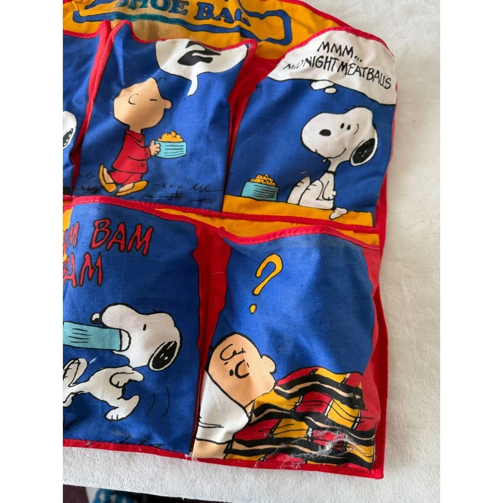 Vintage Peanuts Snoopy Shoe Bag Wall Hanging Organizer 6 Slot